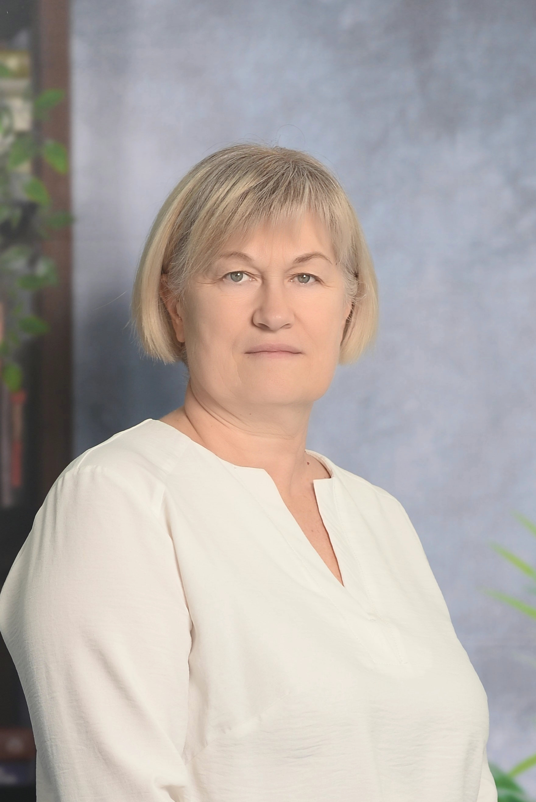Лешукова Анжела Эдуардовна.